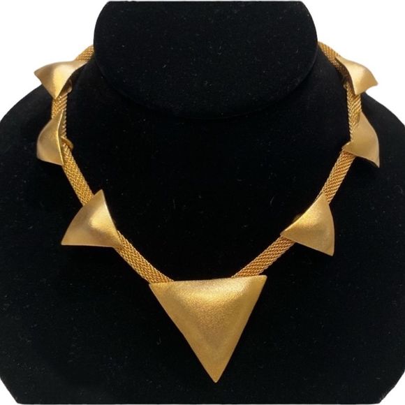 Vintage Robin Kahn Abstract Gold Necklace - Picture 2 of 15